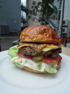 粗挽きバーガー.jpg